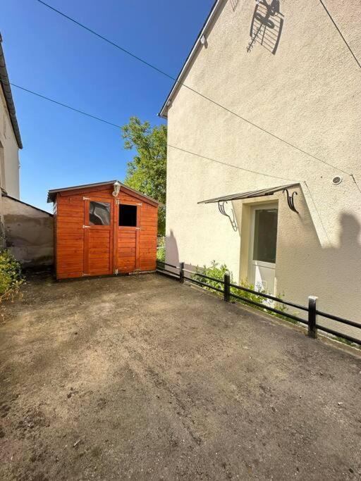 Maison Des Chenizelles Laon Exteriör bild
